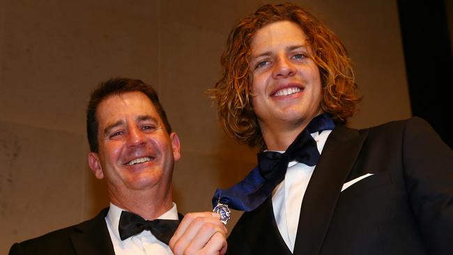 2015 Brownlow Medal at Crown Casino, Nat Fyfe wins the Brownlow with coach Ross Lyon. Melbourne. 28th September 2015. Picture: Colleen Petch.