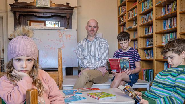 Melbourne principals and psychologists are asking the government to open up schools for children’s mental health. Picture: Jason Edwards