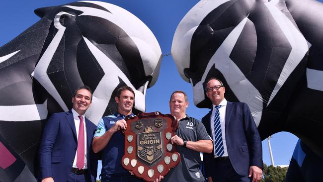 Brad Fittler and Kevin Walters launch the 2020 State of Origin Series outside the Adelaide Oval. (AAP Image/David Mariuz)