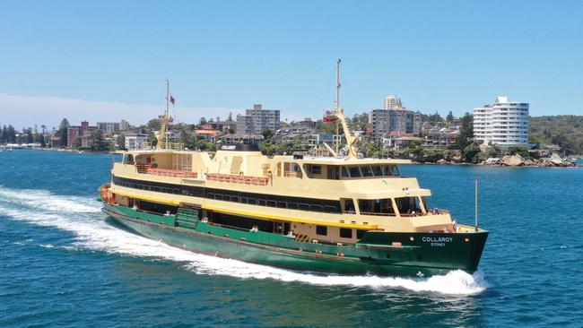 The Manly Ferry, Freshwater on Sydney Harbour.