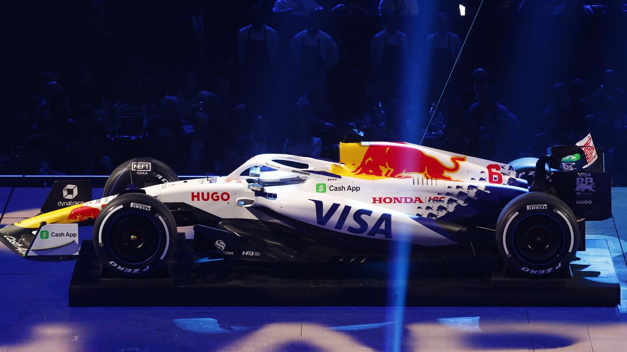 <!DOCTYPE html PUBLIC "-//W3C//DTD HTML 4.0 Transitional//EN" "http://www.w3.org/TR/REC-html40/loose.dtd"><html><body><p>Perhaps the most eyecatching livery at the F1 launch belonged to the Visa Cash App Racing Bulls team. The all white look will be hard to miss on track. (Photo by Zak Mauger/Getty Images)</p></body></html>