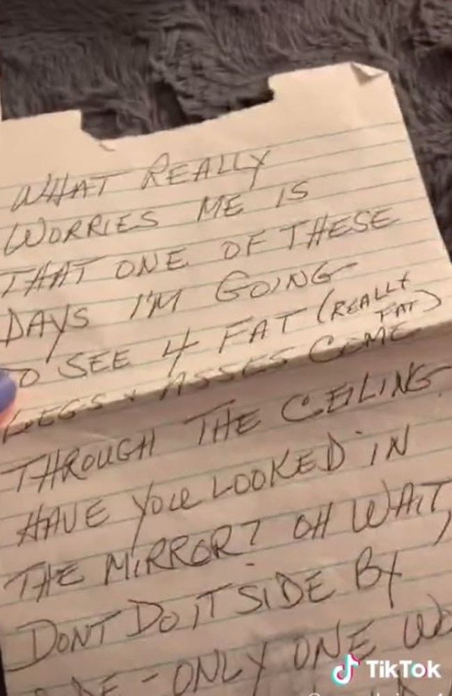 The rude letter make several ‘heinous’ remarks about Savanah's weight. Picture: TikTok.