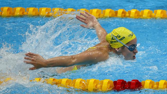 The Australian swimming team in training at the Tokyo Aquatics Centre, in Tokyo Japan. Kaylee McKeown during the session. Picture: Alex Coppel.