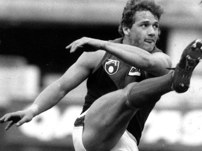 Jakovich booted 71 goals from 14 games in 1991.