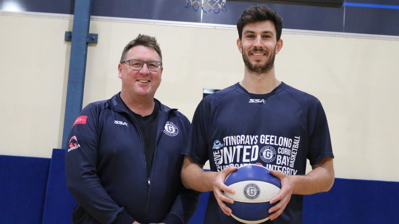 Geelong United recruit Matt McCarthy with head coach Grant Wallace. Photo: Geelong United Basketball.