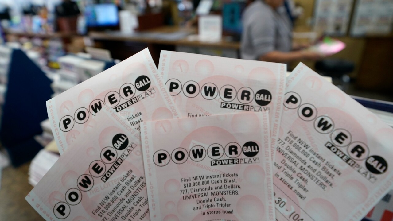 Daylesford local becomes Victoria's latest Powerball millionaire