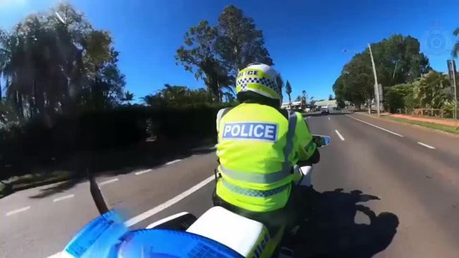 Magpie Attacks Queensland Police Officer as Swooping Season Begins