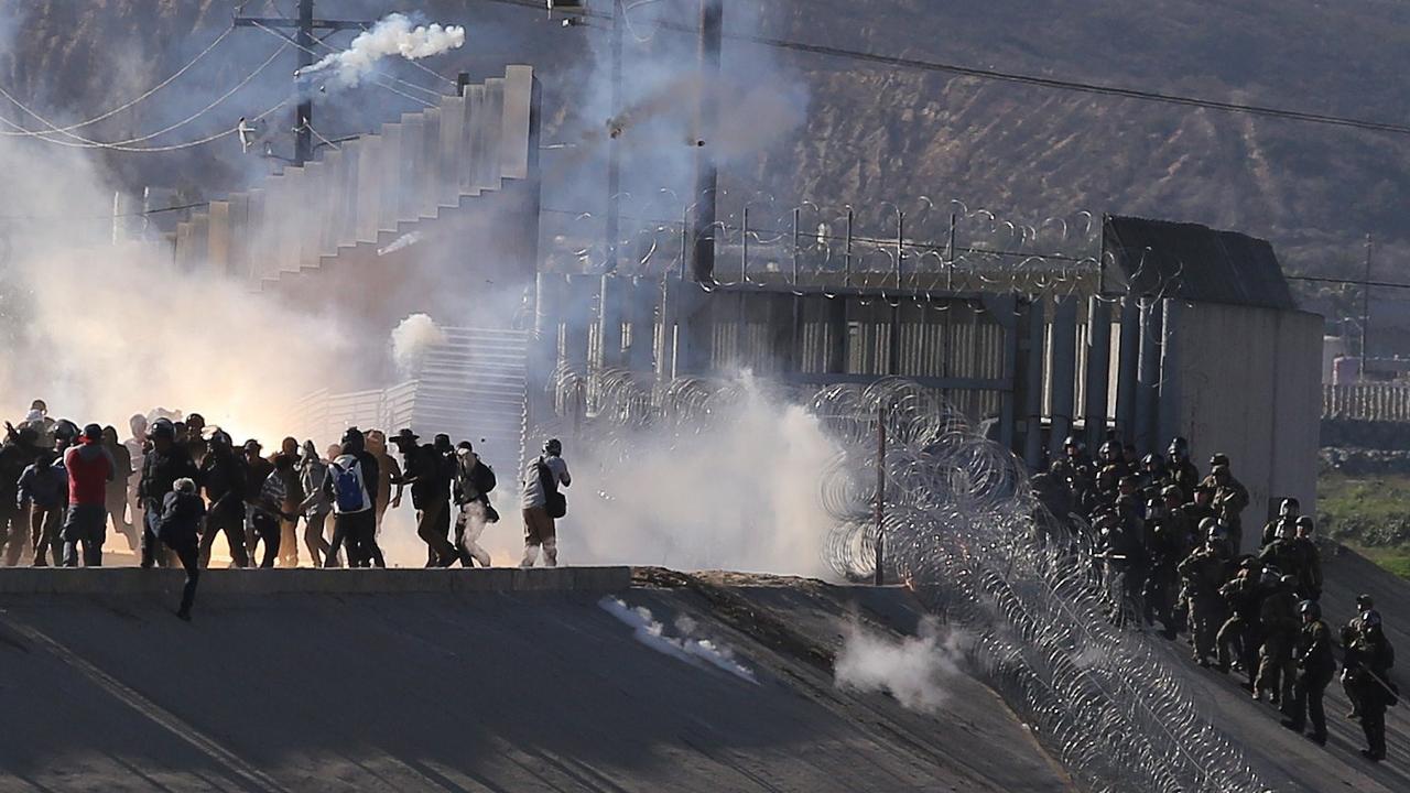 Donald Trump USMexico border closed after President tweets