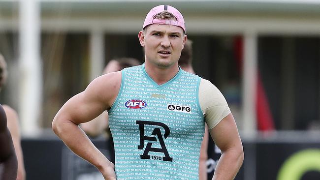 Ollie Wines is telling Port Adelaide development coach Matthew Lokan he is nearing a return from a shoulder injury. Picture SARAH REED