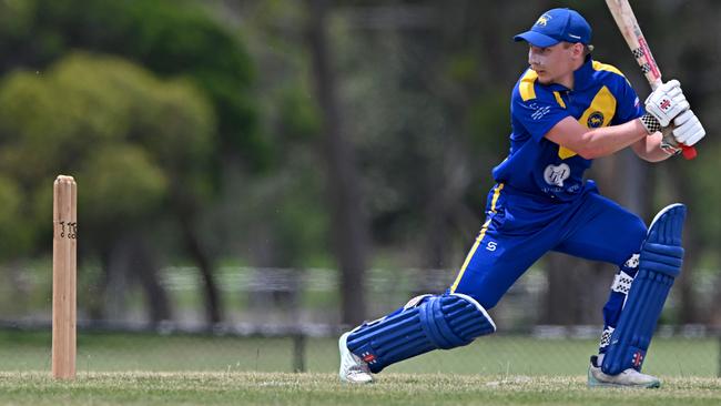 Luke Denny in action for Taylors Lakes. Picture: Andy Brownbill