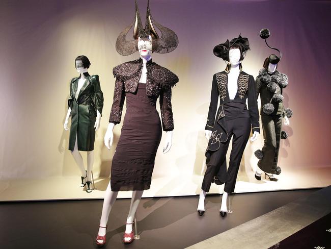 Guinness exhibits Isabella Blow’s collection to lesson pain of her loss ...