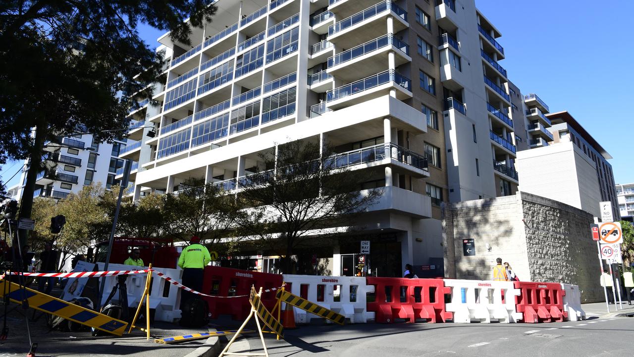 Mascot Towers were evacuated as a precaution after cracks were discovered in the building. Picture: AAP/Bianca De Marchi