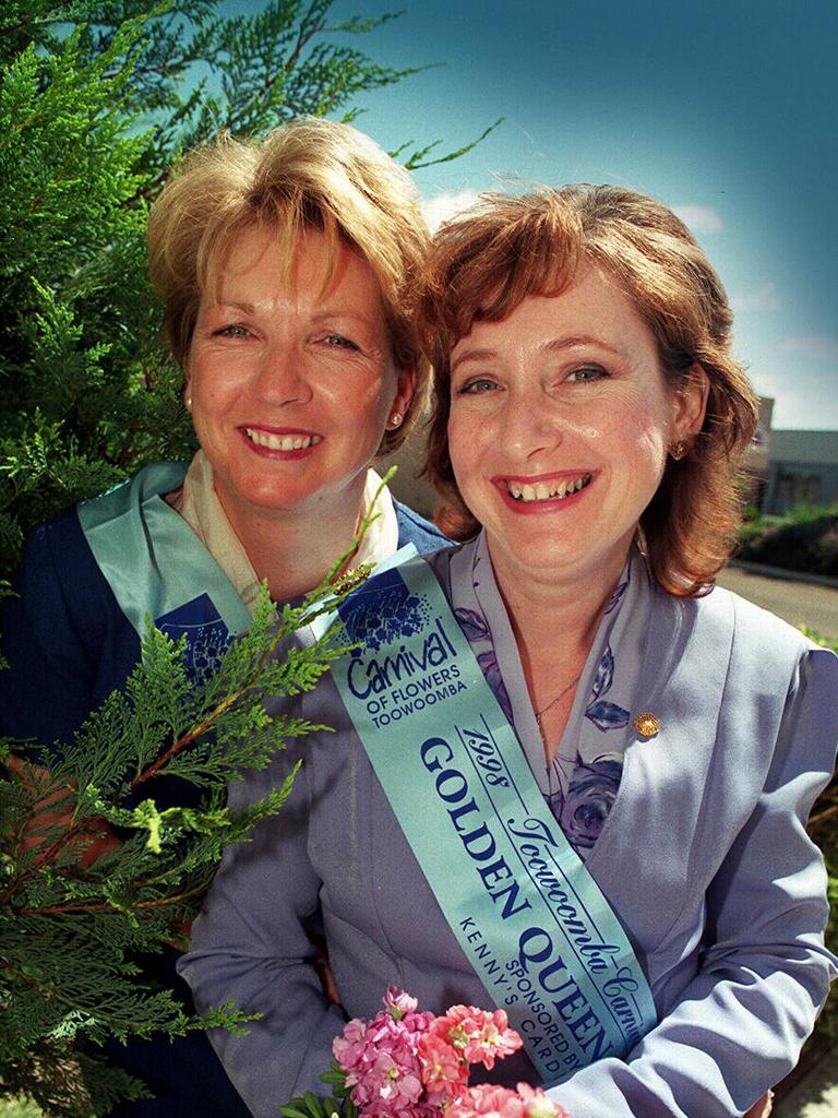 Cheryl Sippel Toowoomba Carnival of Flowers Golden Queen and entrant Debbie Fraser - 13 Sept 1998 socials headshot