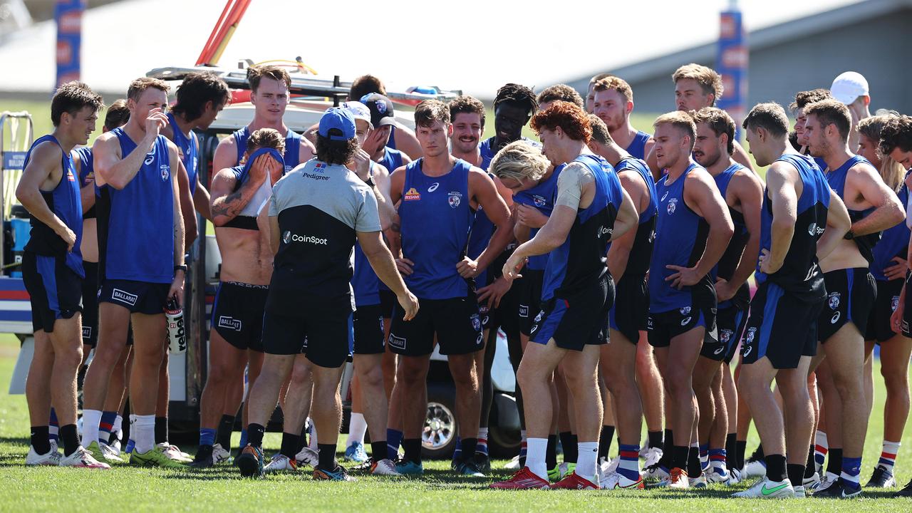 Coach Luke Beveridge addresses his players at training on Monday. Picture: Michael Klein