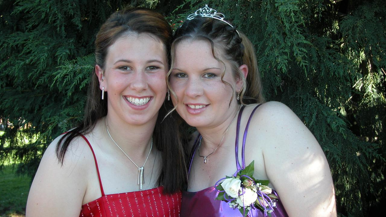 Published 01/12/2004 New Norfolk High School 2004 Grade 10 Leavers' Dinner, Rebekah Green and Kirby Rainbird