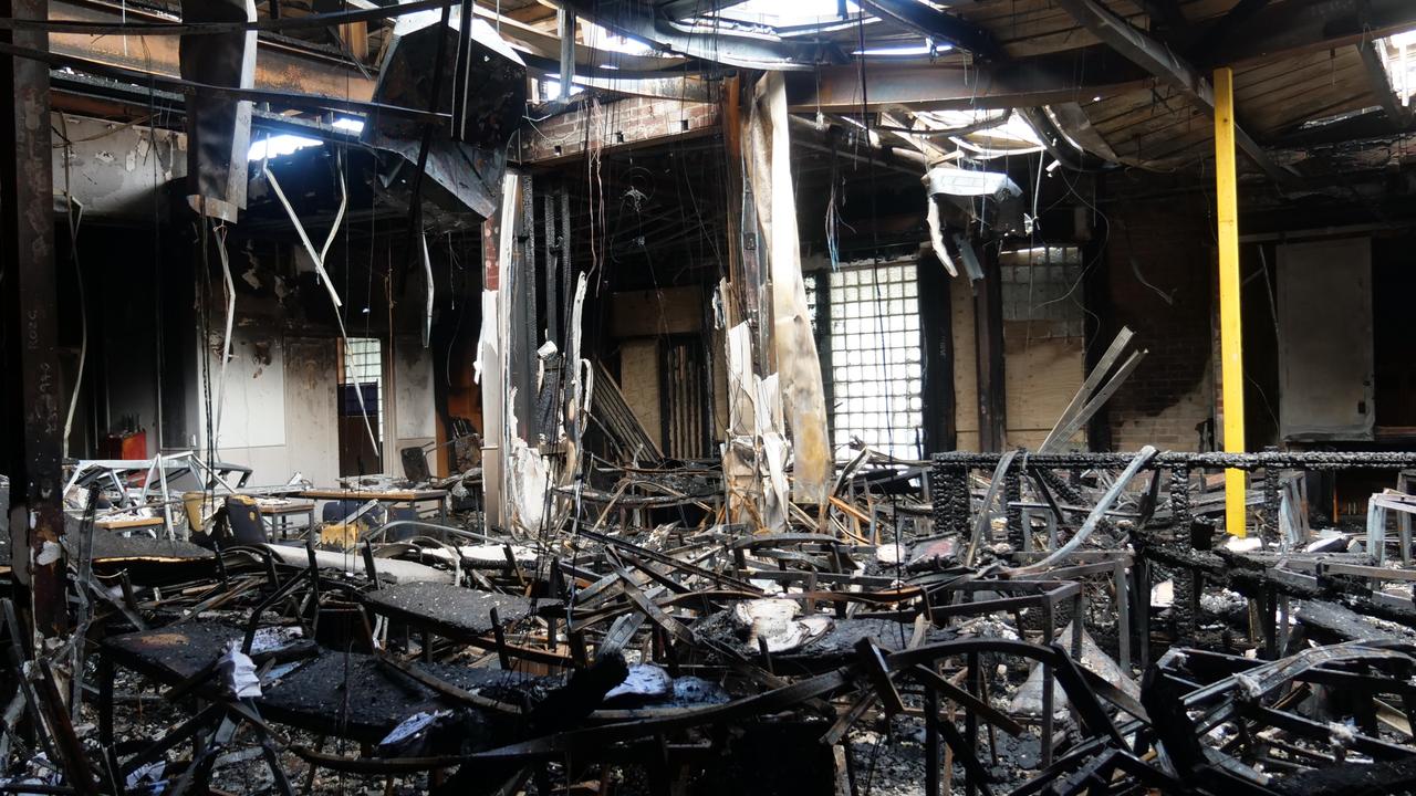 Three Melbourne homes raided over Ripponlea synagogue firebombing