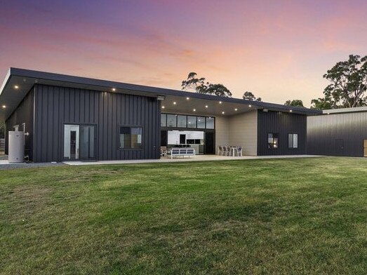 226 Honeyeater Drive, Walligan, Qld, 4655