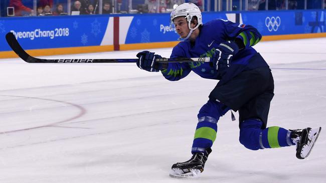 Ziga Jeglic scores the game-winning goal for Slovenia against Slovakia during a penalty-shot shootout in the preliminary round. Picture: AFP