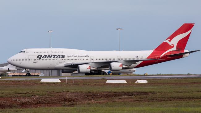 Qantas flight QFA6032 from Japan lands at Darwin International Airport with Australian evacuees from the coronavirus-stricken cruise ship Diamond Princess. Picture: AAP / Helen Orr