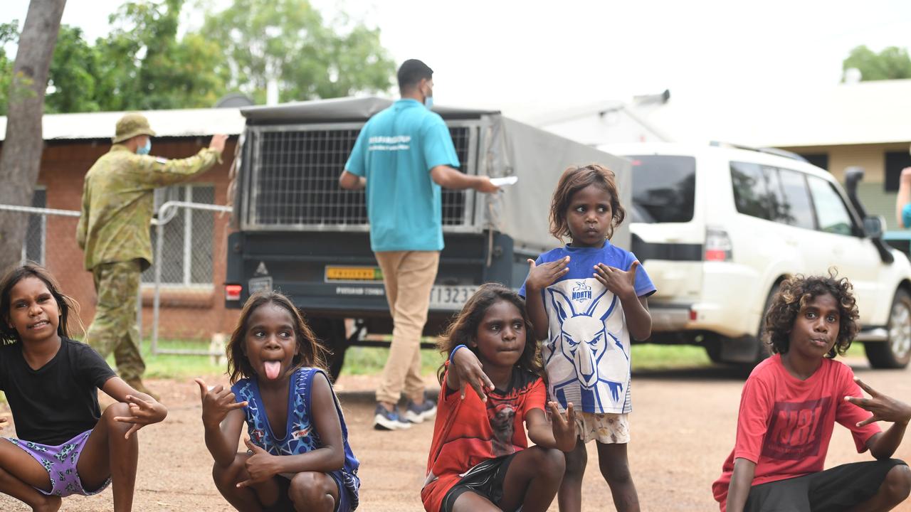 Rockhole residents take their first steps outside after a week long hard lockdown. Picture: Amanda Parkinson