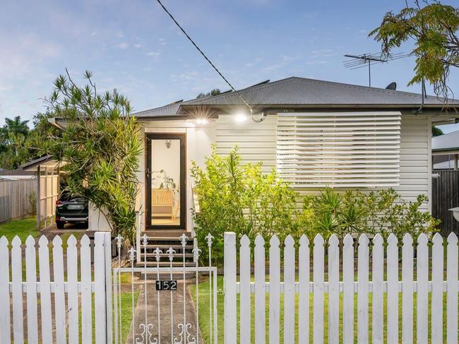 QLD REAL ESTATE: 152 Singer St, Wynnum