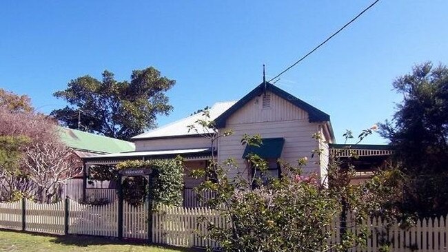 Mrs Delma Wark’s home Tea Gardens which she signed over to her son and his wife Picture: Supplied RP Data