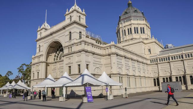 People line up at the Melbourne Exhibition Building for Covid-19 vaccines.