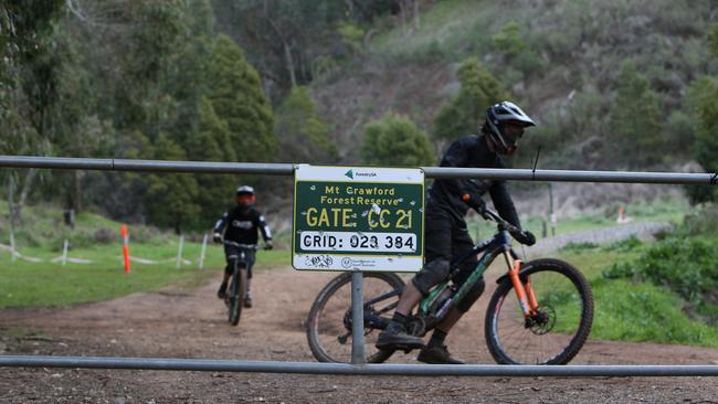 ForestrySA estimates it will take another six to 12 months before the area reopens to mountain bikers. (AAP/Emma Brasier)