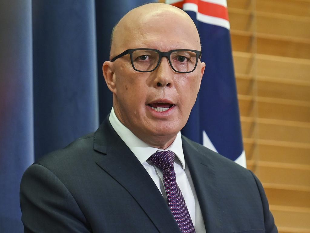 Peter Dutton Clashes With ABC Reporter After Grim Alice Springs Warning ...