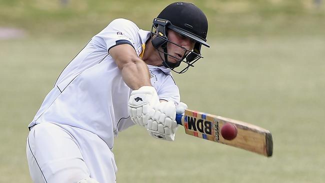 Patrick Willach in action for Doutta Stars. Picture: Andy Brownbill