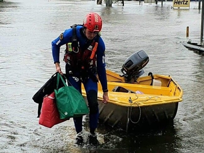SOCIAL MEDIA IMAGE DISCUSS USE WITH YOUR EDITOR - RESCUE READY: SES Ballina swiftwater rescue technician members assisted SES Lismore helping to rescue residents stranded by rising water in Lismore on Wednesday.