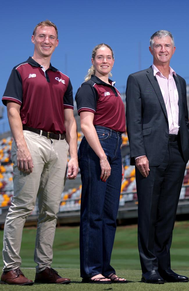 Korey Boddington, Alice Williams and MP Tim Mander - Photo Steve Pohlner