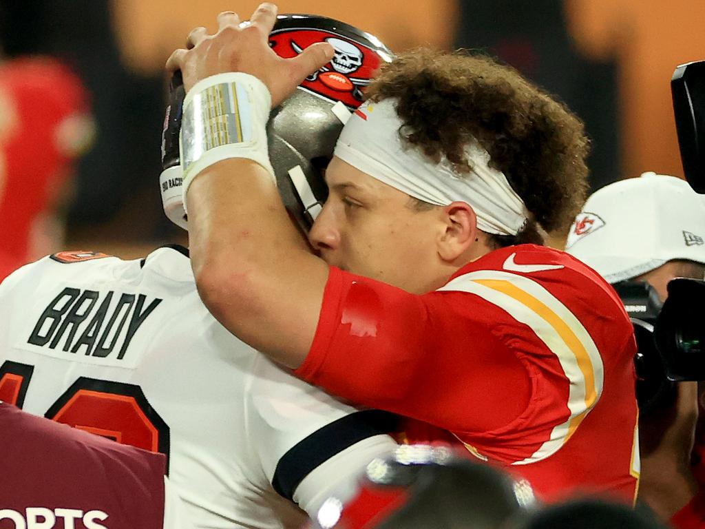 Patrick Mahomes rocks father's New York Mets jersey (Video)
