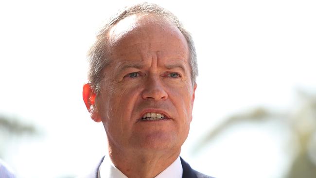 Opposition Leader Bill Shorten on a visit to Tathra  with the Member for Eden Monaro, Mike Kelly, to discuss LaborÕs plans to invest in cleaner, cheaper renewable energy. Lawrence Park Community and Sports Club Building in Tathra in NSW. Picture Kym Smith