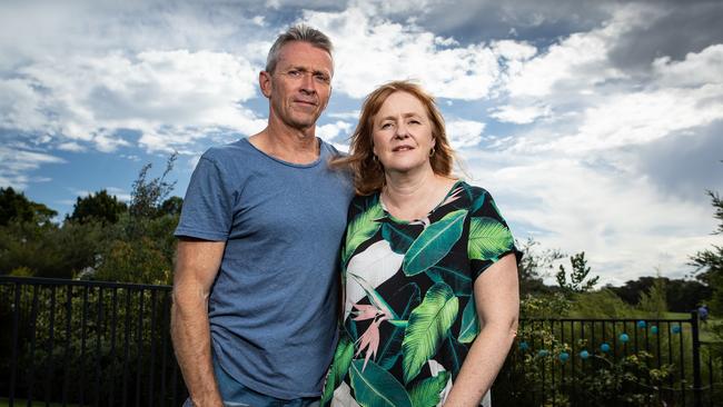 Jeanette and Peter Davis. Picture: (AAP Image / Julian Andrews)