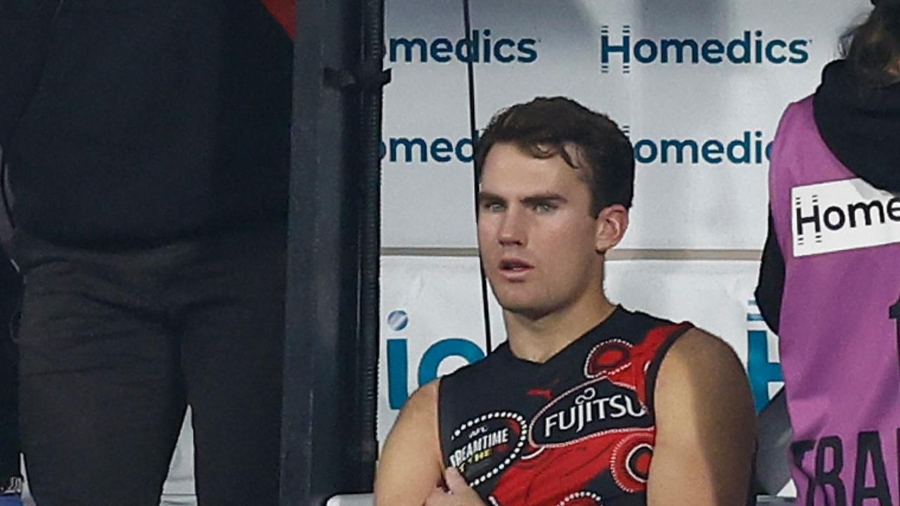 Two key Dons hurt as Dreamtime clash heads for tense finish