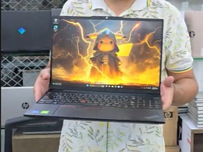 Monster $1439 off ‘impeccable’ Lenovo laptop. TikTok/@Baba Laptop.