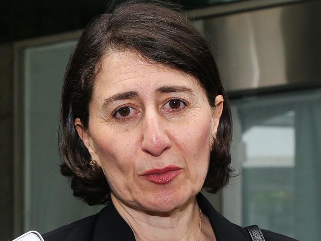 SYDNEY, AUSTRALIA - NewsWire Photos, NOVEMBER 01 2021: Former NSW Premier Gladys Berejiklian addresses the media at ICAC in Sydney. Picture: NCA Newswire / Gaye Gerard