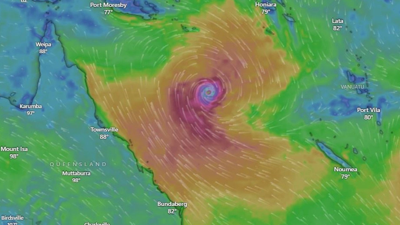 Residents warned as cyclone declared off Queensland coast