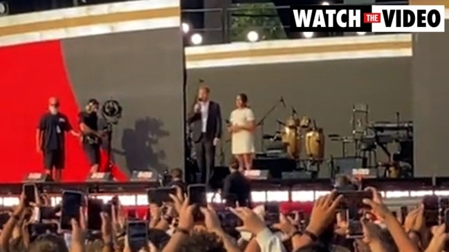 Harry and Meghan on stage for Global Citizen Live