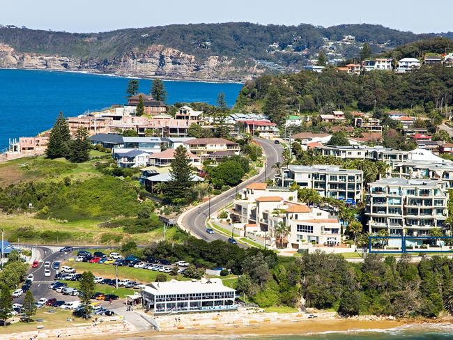 1 and 2 Terrigal Esplanade, Terrigal. Star of the Sea complex. Central Coast Express Advocate.