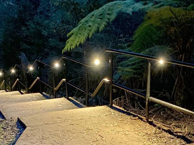 The spectacular Katoomba Falls Night-lit Walk is now complete and is open to the public to view.