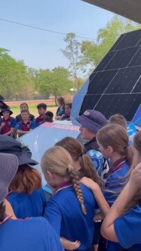 BWSC Flinders University solar team & Palmerston students