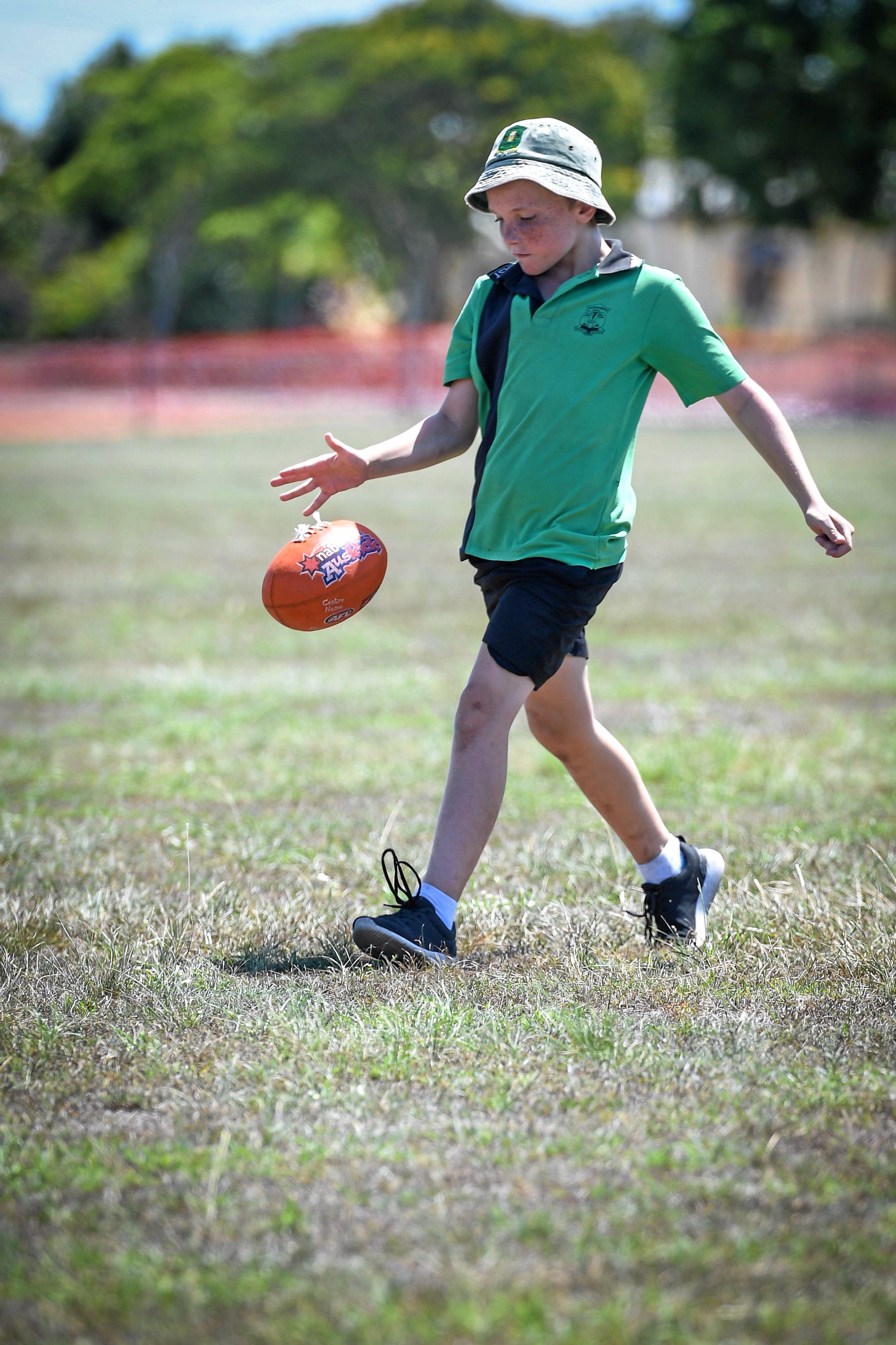 Seth Connelly is about to kick the ball. Picture: Brian Cassidy