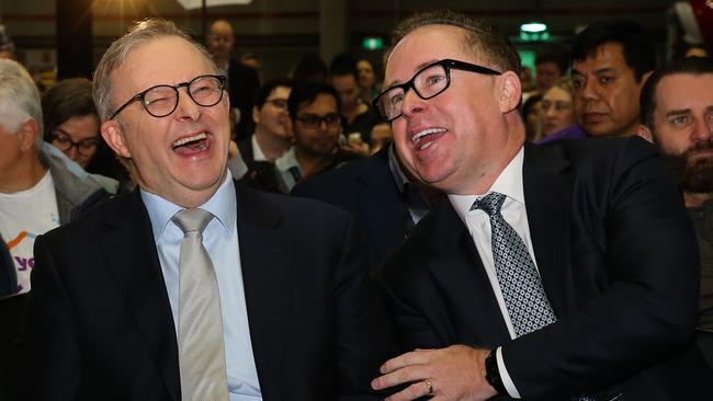 Anthony Albanese and Alan Joyce last year. Picture: Newswire / Gaye Gerard