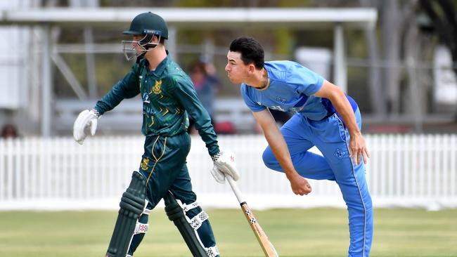 Norths bowler Noah McFadyen. Picture, John Gass