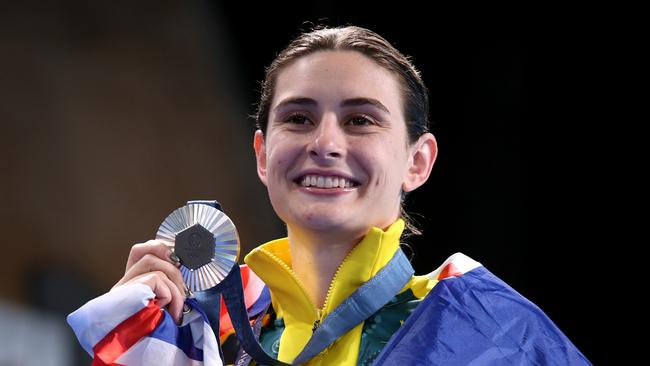 Maddison Keeneyshows off her silver medal. Picture: Getty Images