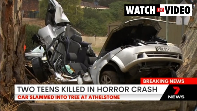 Double fatal crash at Athelstone (7NEWS)