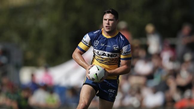 BEGA, AUSTRALIA - FEBRUARY 29: Mitchell Moses of the Penrith Panthers runs the ball during the NRL EISS Super Sapphire Trial Tribute Trial match between the Penrith Panthers and the Parramatta Eels at Bega Recreation Ground on February 29, 2020 in Bega, Australia. (Photo by Brook Mitchell/Getty Images)