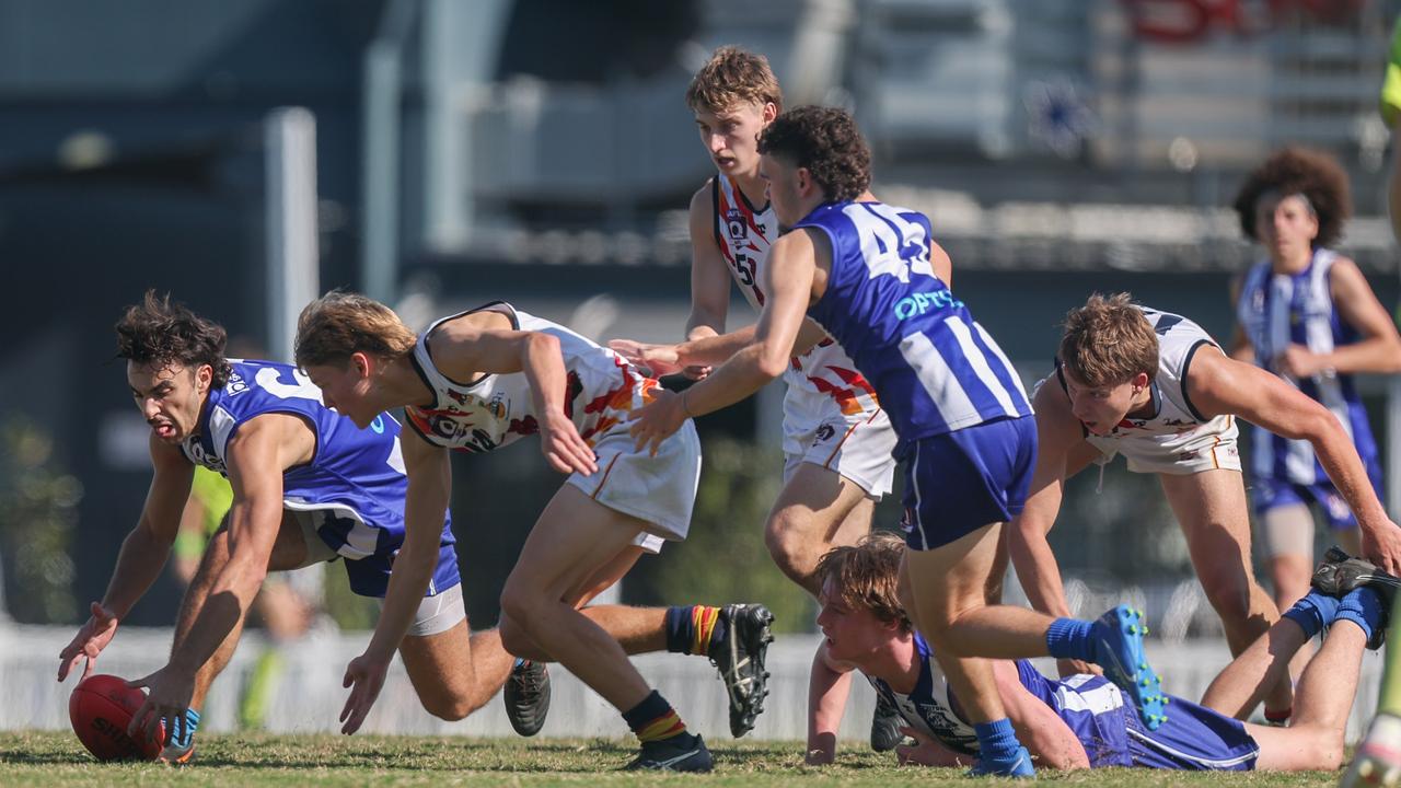 Mt Gravatt Vultures playing Noosa at the weekend. Photography by Stephen Archer